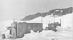 Временный выносной лагерь геологов ОАЭ на шельфовом леднике Эймери